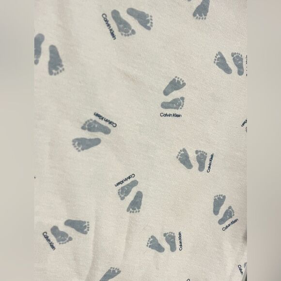 NWT Calvin Klein Baby 3-Pack Bodysuit 3-6 months - Picture 5 of 6